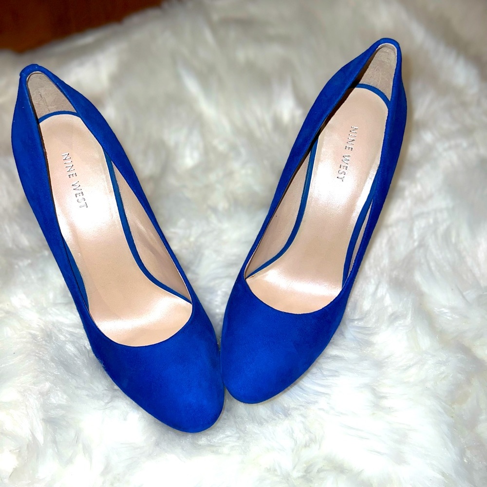 💙Blue suede shoes💙
